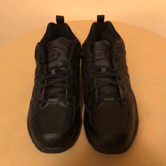 NEW BALANCE men’s 608 V4 BLACK training shoe NWOT - Picture 2 of 6